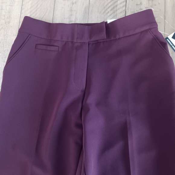Investments The 5th Ave fit Modern Straight Capri Pants Women's size 6P R - Picture 3 of 6